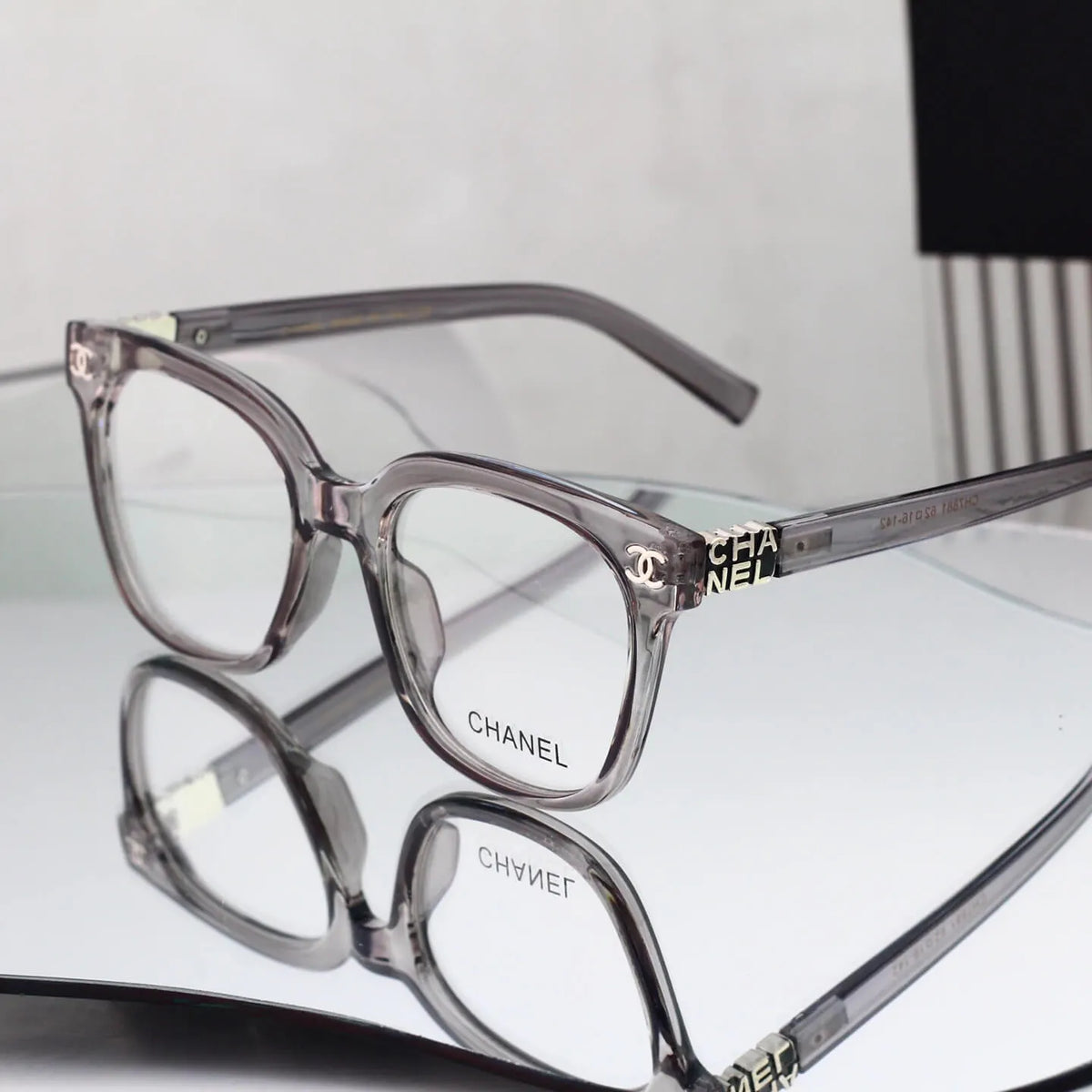 Logo Literary Square Sunglasses