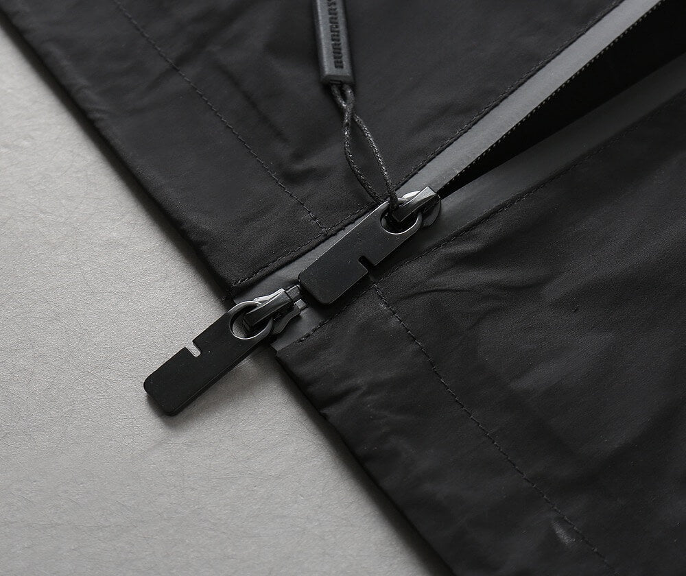 Circular Badge Hooded Jacket