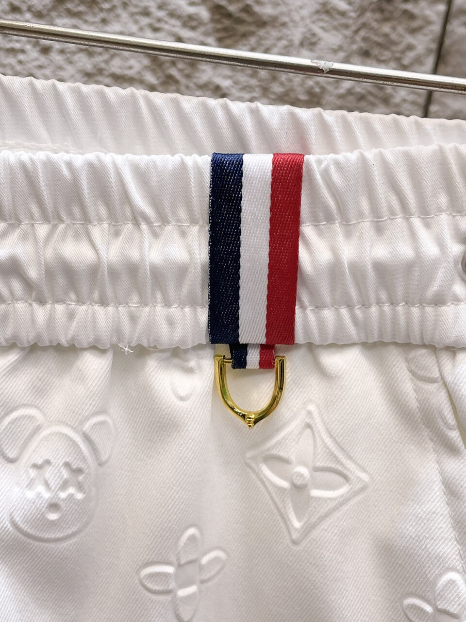 Metal‑Tip Detail Casual Five‑Point Short