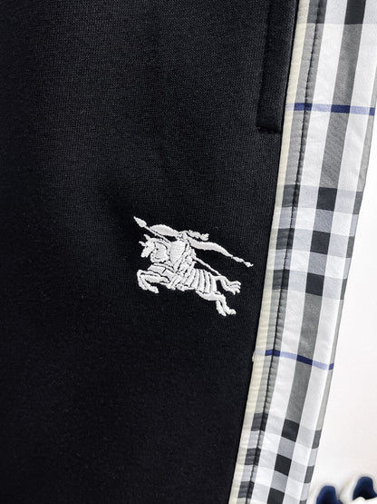 Embroidered Terry Casual Short