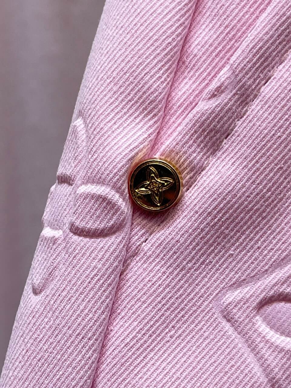 Metal‑Tip Detail Casual Five‑Point Short