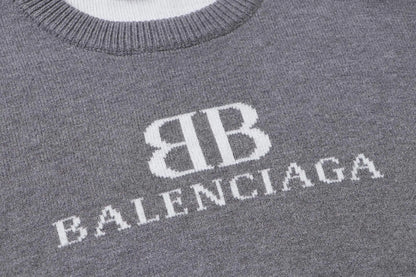 Chest Combo Logo Sweater