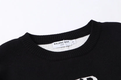 Chest Combo Logo Sweater