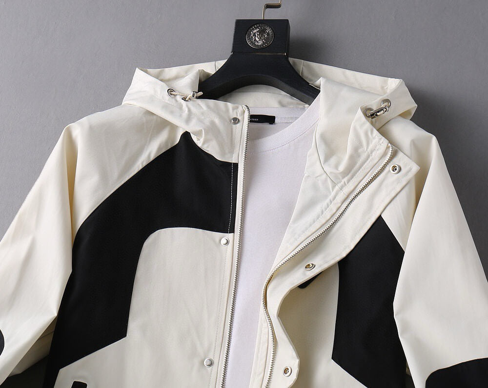 Contrast Panel Sporty Hooded Jacket