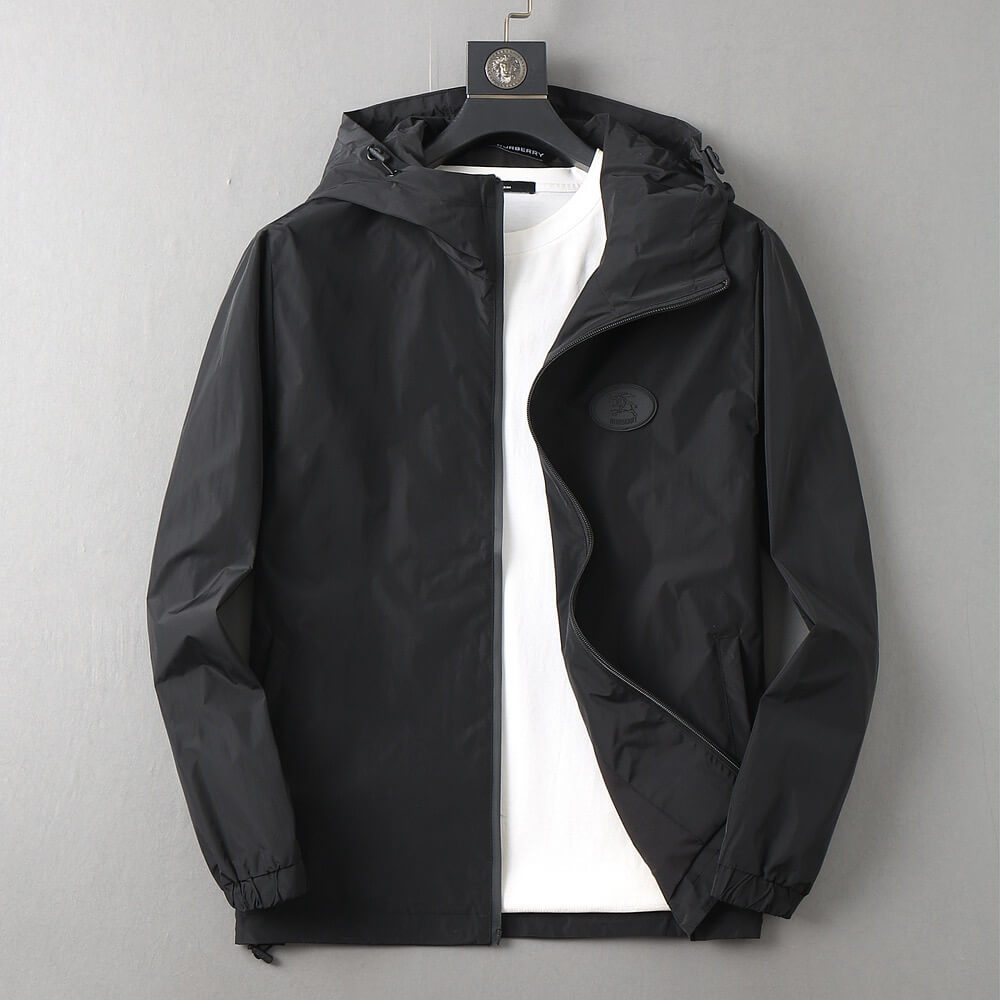 Circular Badge Hooded Jacket