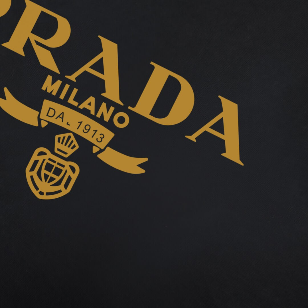 Gold Badge Print  T‑Shirt