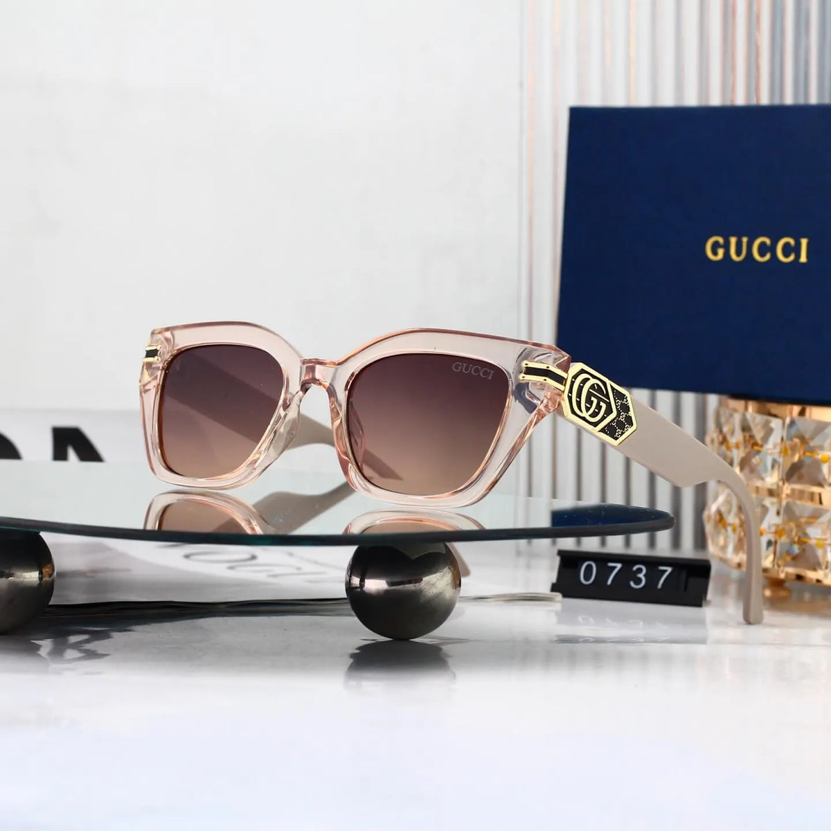 Metal Logo Square Sunglasses