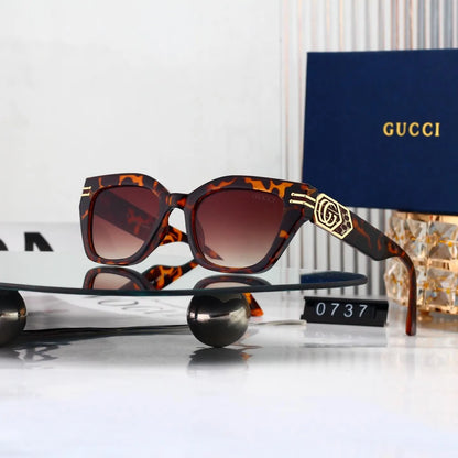 Metal Logo Square Sunglasses