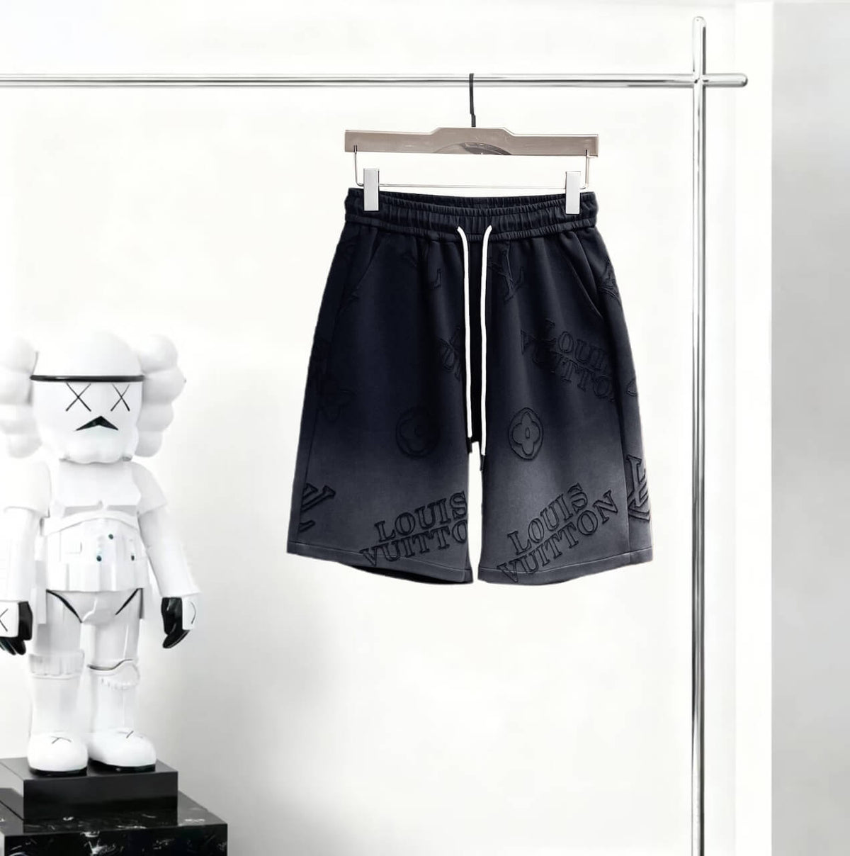 Embossed Pattern Drawstring Sweat Shorts