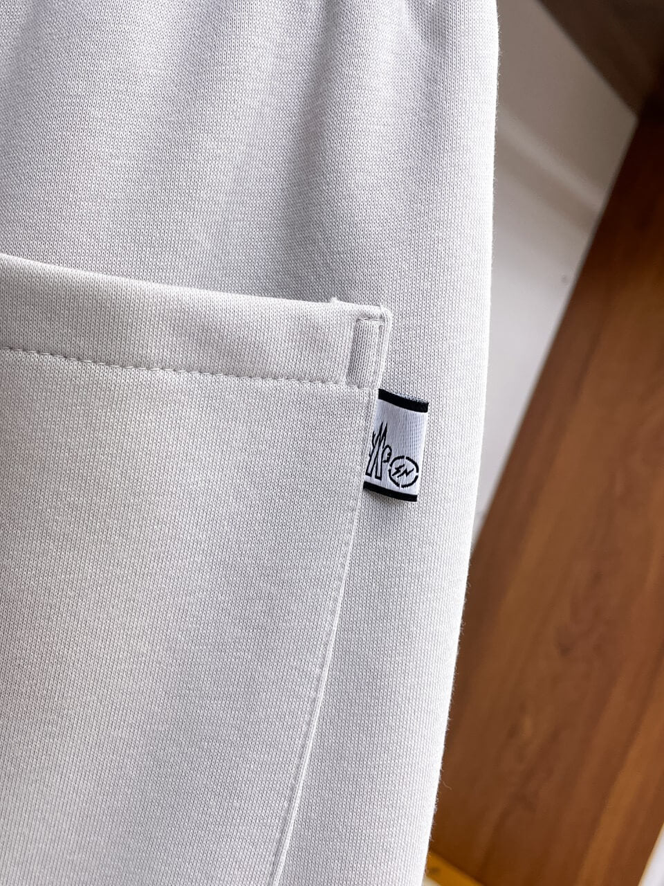 Color‑Block Terry Casual Short